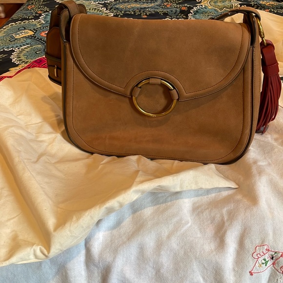 Tory Burch Handbags - Tory Burch gorgeous bag and dust cloth